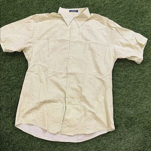 Men’s Van Heusen - Button Down Short Sleeve Shirt - Modern Fit